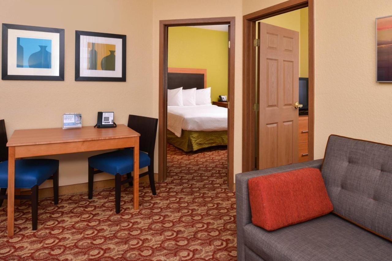 Candlewood Suites Miami Lakes By Ihg Eksteriør bilde