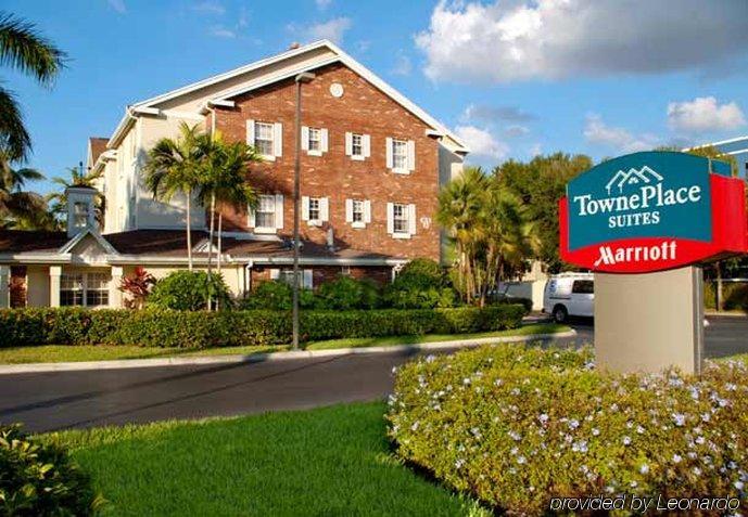 Candlewood Suites Miami Lakes By Ihg Eksteriør bilde